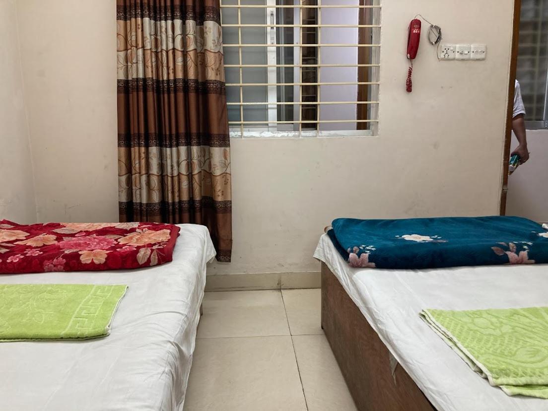 Hotel New Royal Palace Dhanmondi Dhaka Buitenkant foto